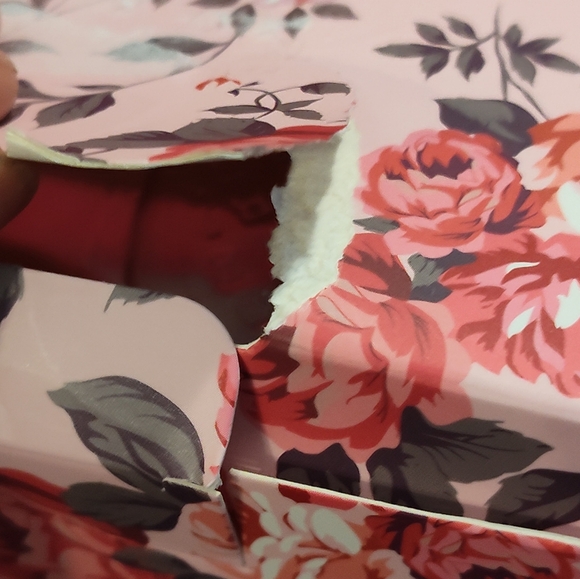 NEW!! Crabtree & Evelyn Rosewater Set - Picture 9 of 9